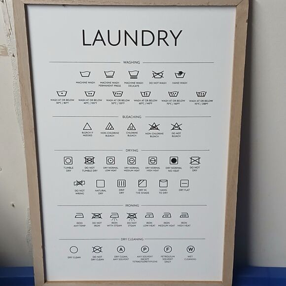 Set of 2 Wood Wall Hanging Signs for Laundry Washing Stain Removal 15.5x10.5 - Picture 6 of 9